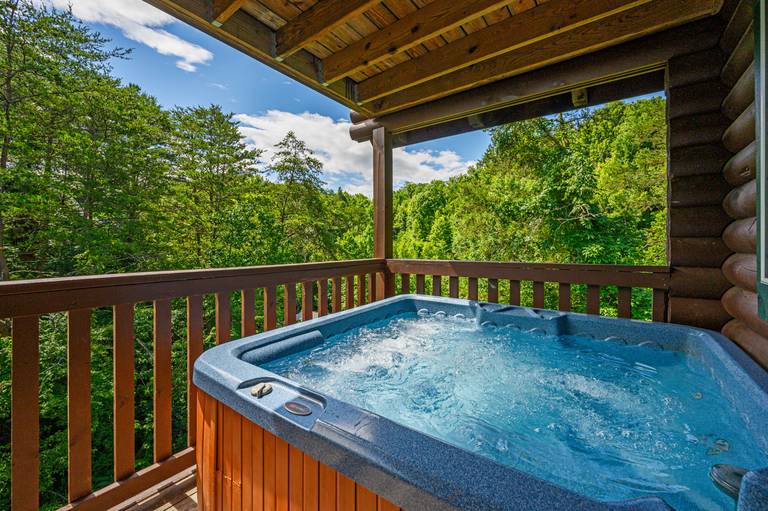 Hot tub overlooking the mountains