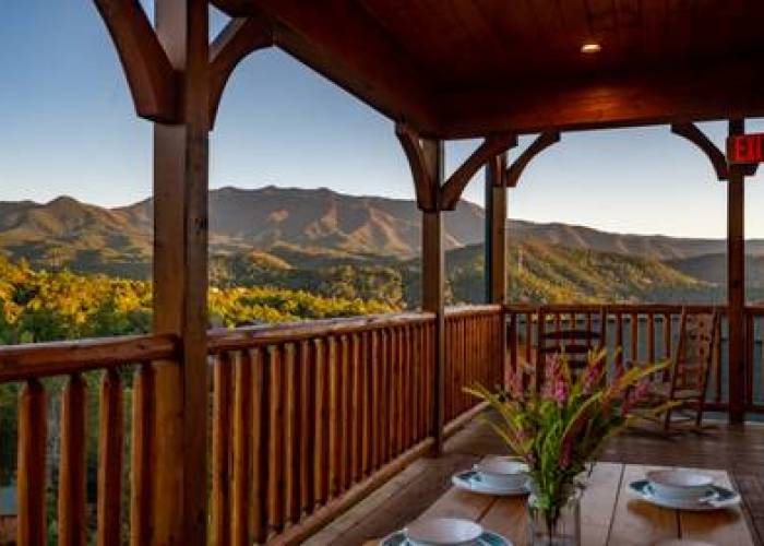 Smoky Mountain Cabin Rentals with Views